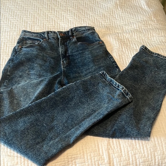 Ardene Denim - Ardene Blue Straight Leg Jeans with Vintage Wash, Size 9